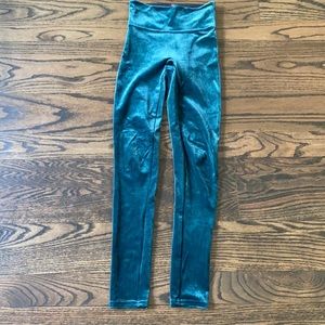 Gorgeous green velvet Spanx leggings, XS